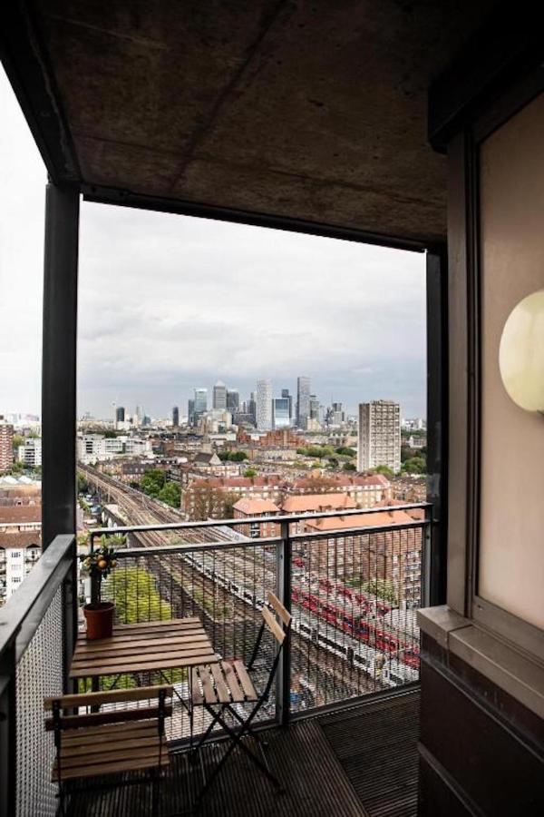 Whitechapel Two Bedroom Luxury Apartment - Free Private Parking - City Views London Luaran gambar